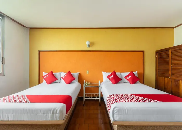 Oyo Hotel Casa Blanca